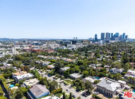 $7,995,000 | 521 North Rexford Drive, Beverly Hills, CA 90210