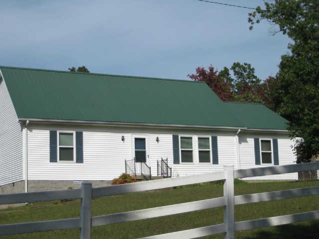 950 Woodhaven Road Lyles, TN 37098 - Photo 1 of 20 Beautiful and serene living in Hickman County, Great family home built in 1996, with approximately 1600 square feet of living space PLUS ....