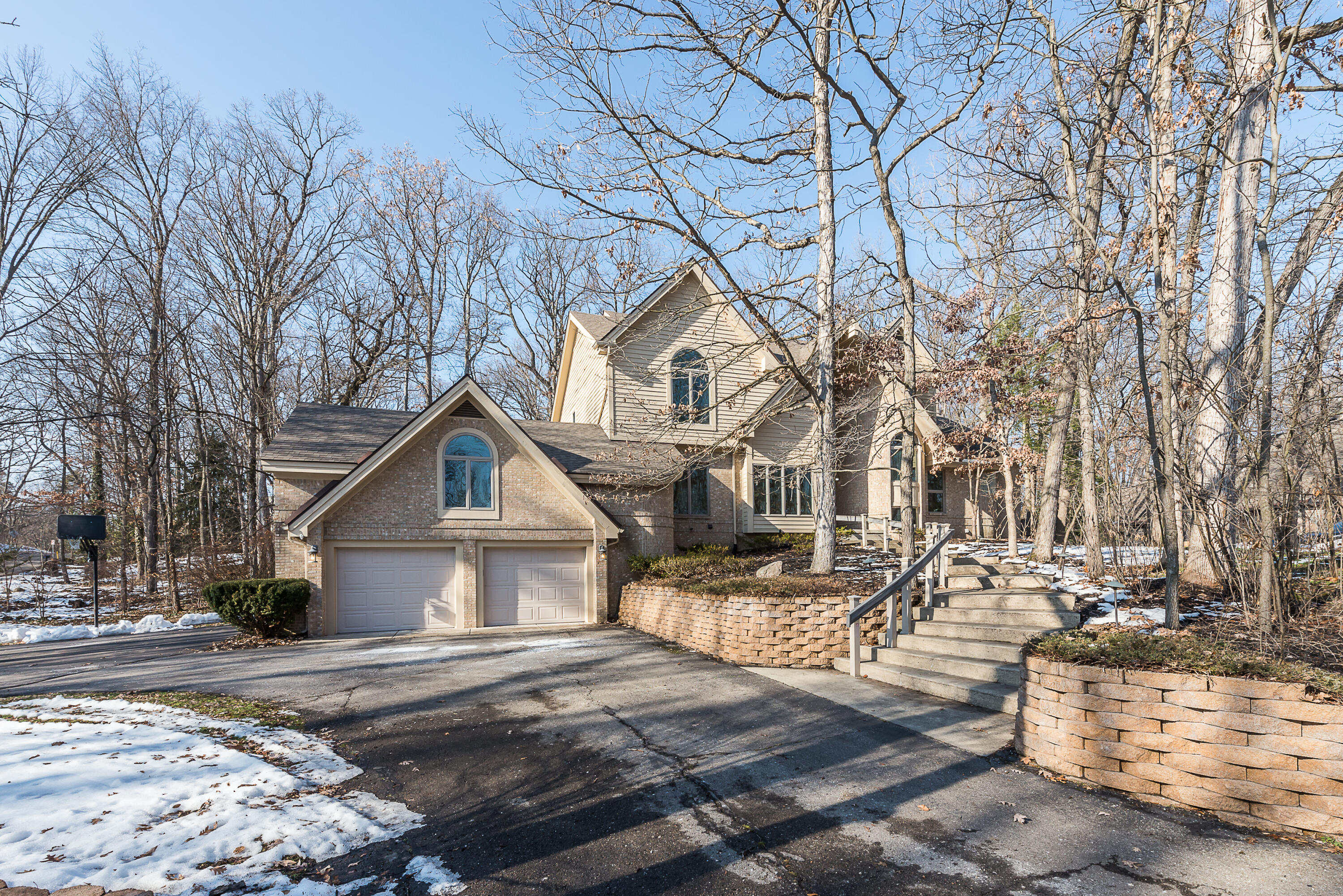2925 Exmoor Road Ann Arbor, MI 48104 - Photo 1 of 97 2925 Exmoor