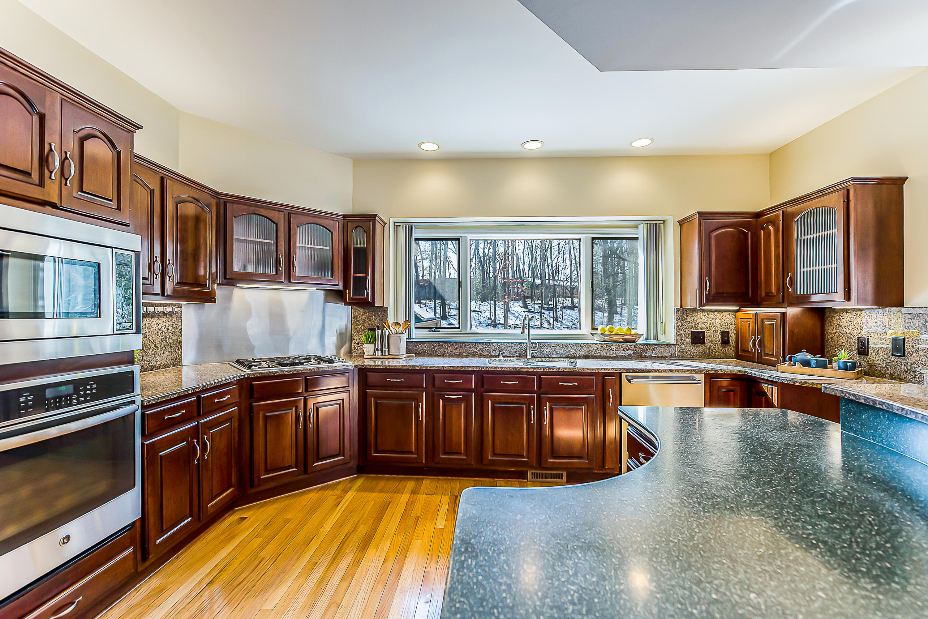 2925 Exmoor Road Ann Arbor, MI 48104 - Photo 15 of 97 Kitchen