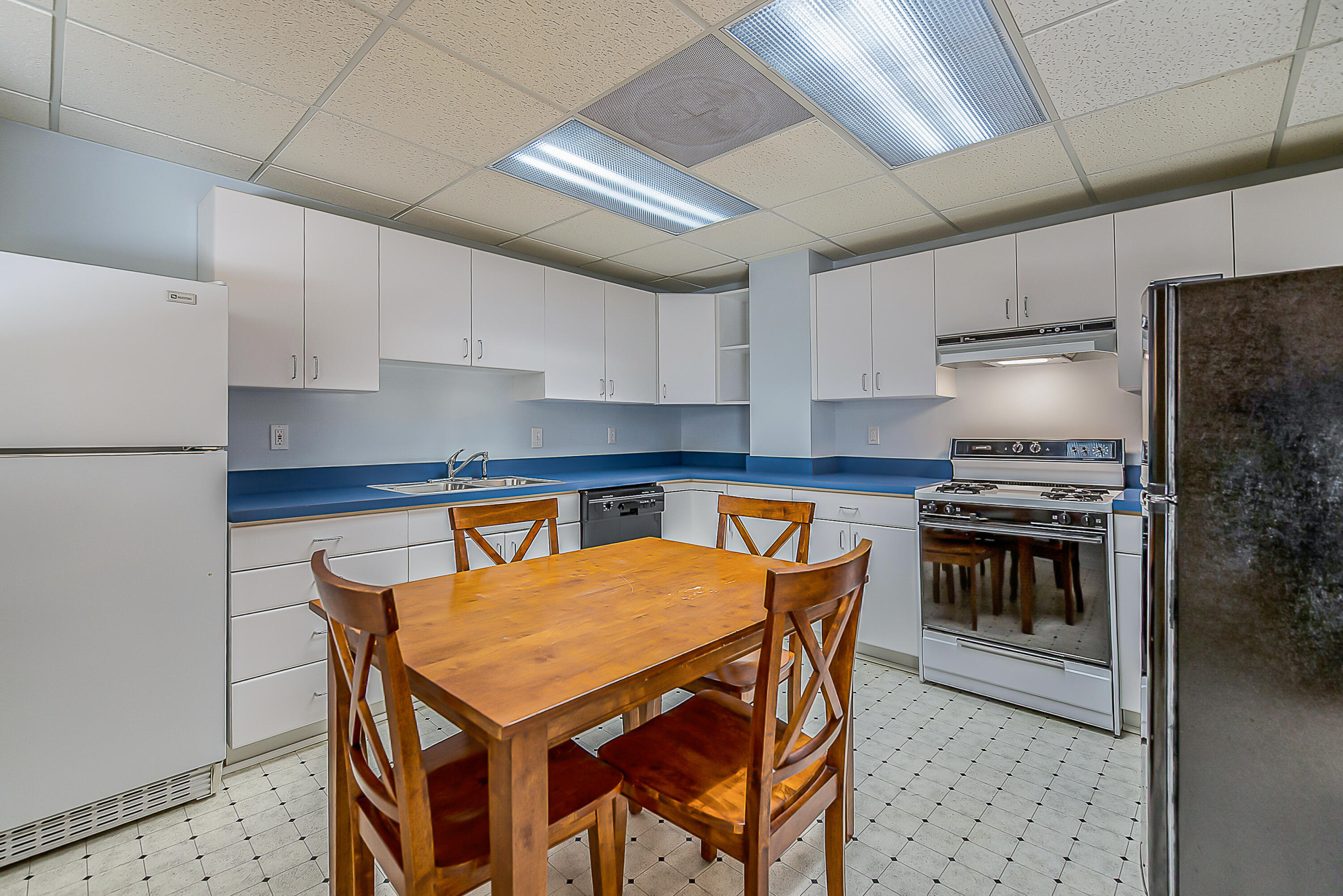 2925 Exmoor Road Ann Arbor, MI 48104 - Photo 75 of 97 Kitchen