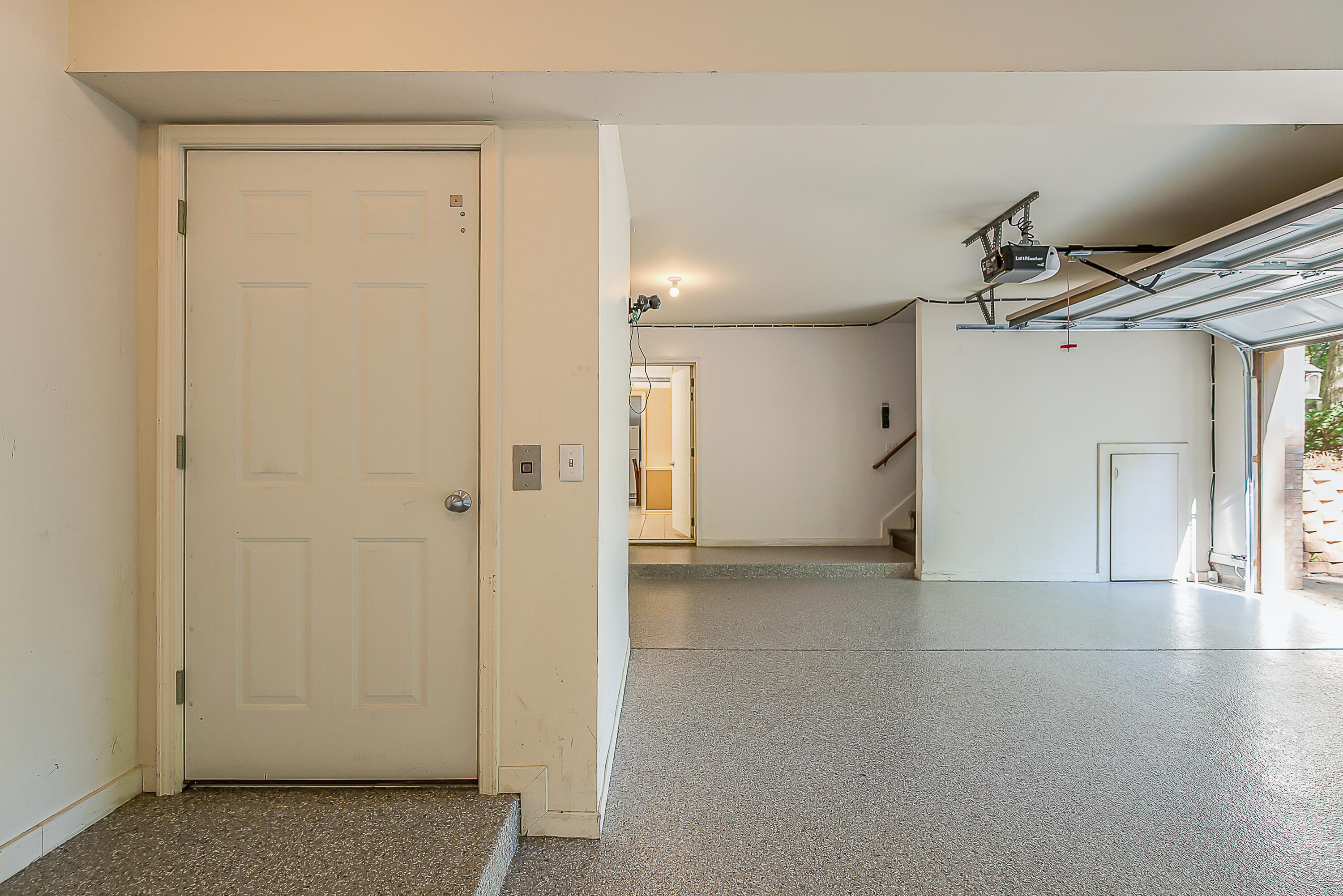 2925 Exmoor Road Ann Arbor, MI 48104 - Photo 80 of 97 Elevator
