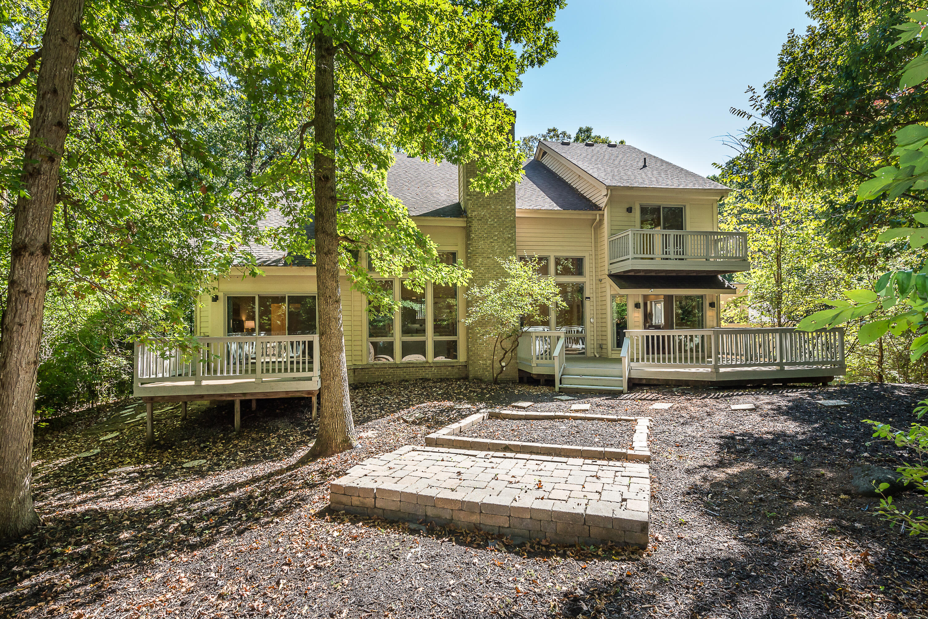 2925 Exmoor Road Ann Arbor, MI 48104 - Photo 86 of 97 Summer view