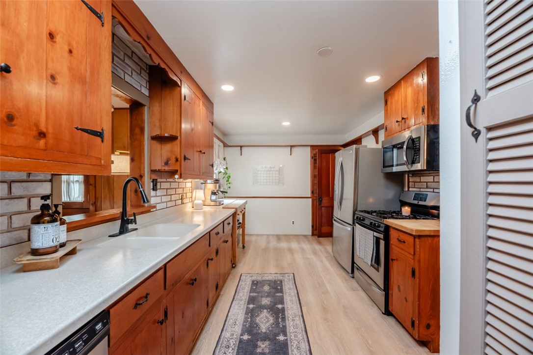 267 Miramar Road Gates, NY 14624 - Photo 7 of 28 Gallery Image 7