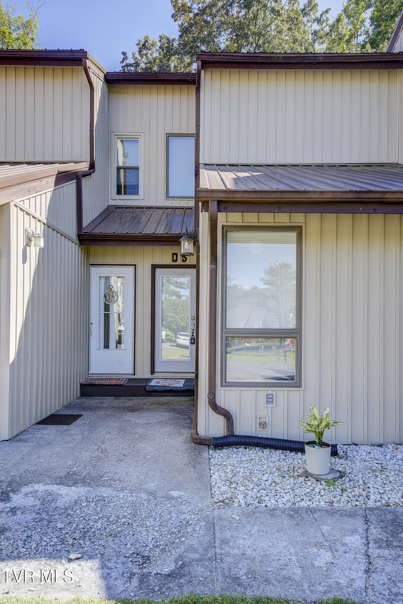 780 Hamilton Road, Unit D5 Blountville, TN 37617 - Photo 1 of 55 Hamilton-D5-37