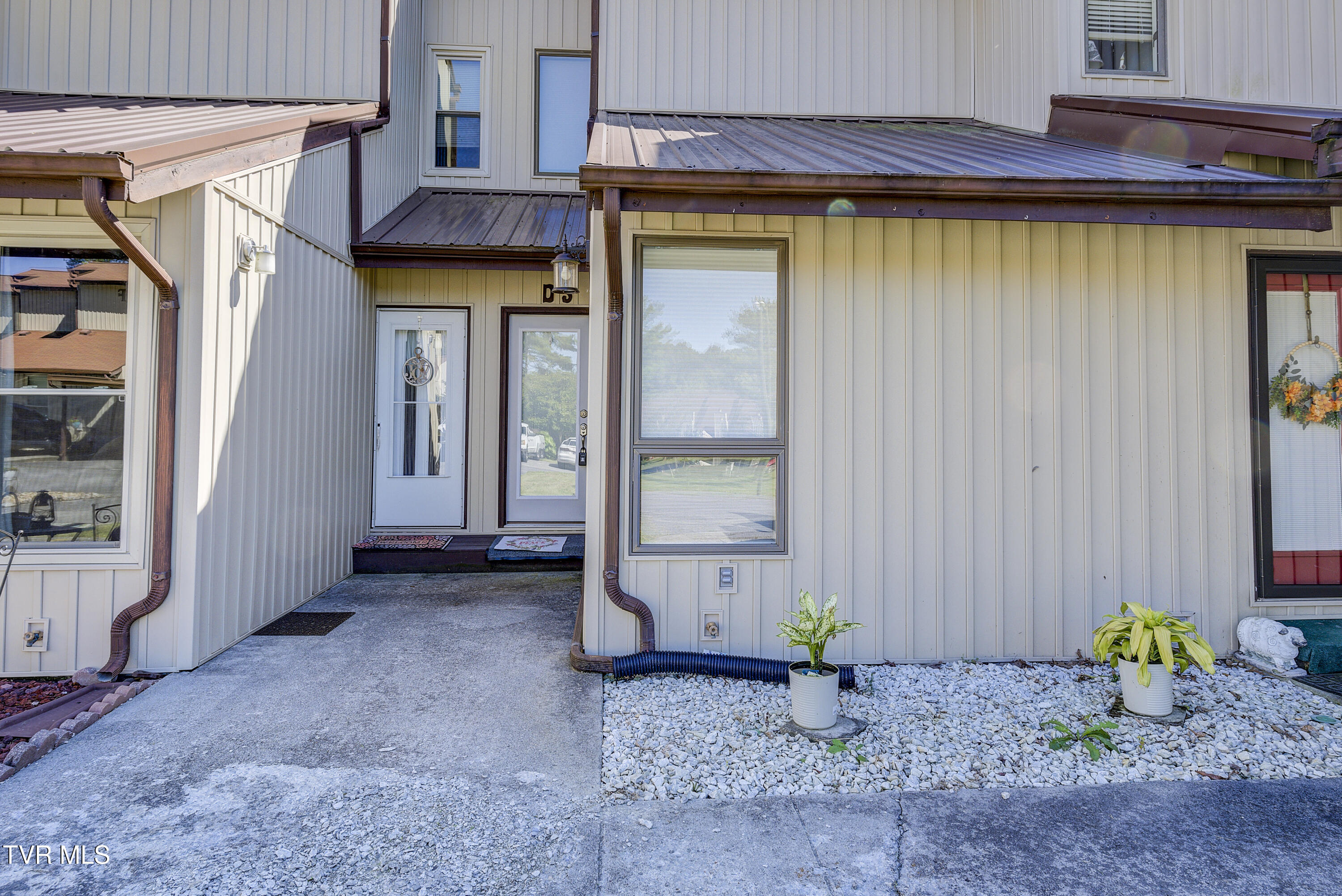 780 Hamilton Road, Unit D5 Blountville, TN 37617 - Photo 2 of 55 Hamilton-D5-36