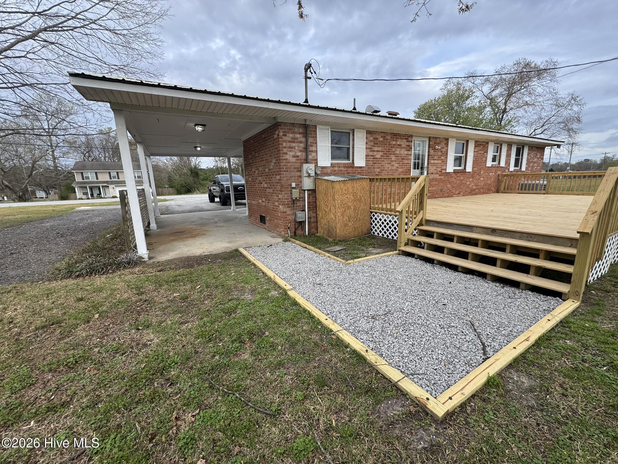 290 Cow Horn Road Richlands, NC 28574 - Photo 18 of 30 IMG_2104