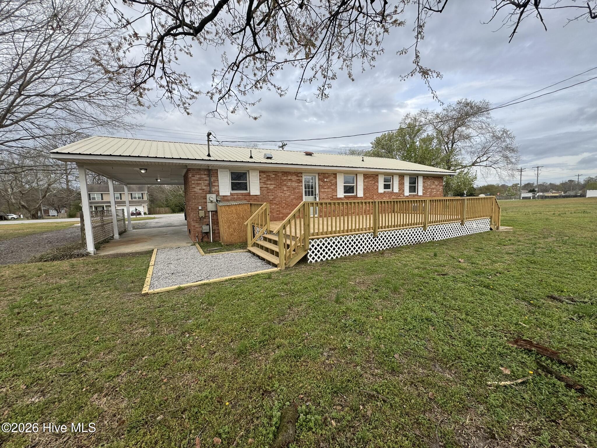 290 Cow Horn Road Richlands, NC 28574 - Photo 19 of 30 IMG_2102