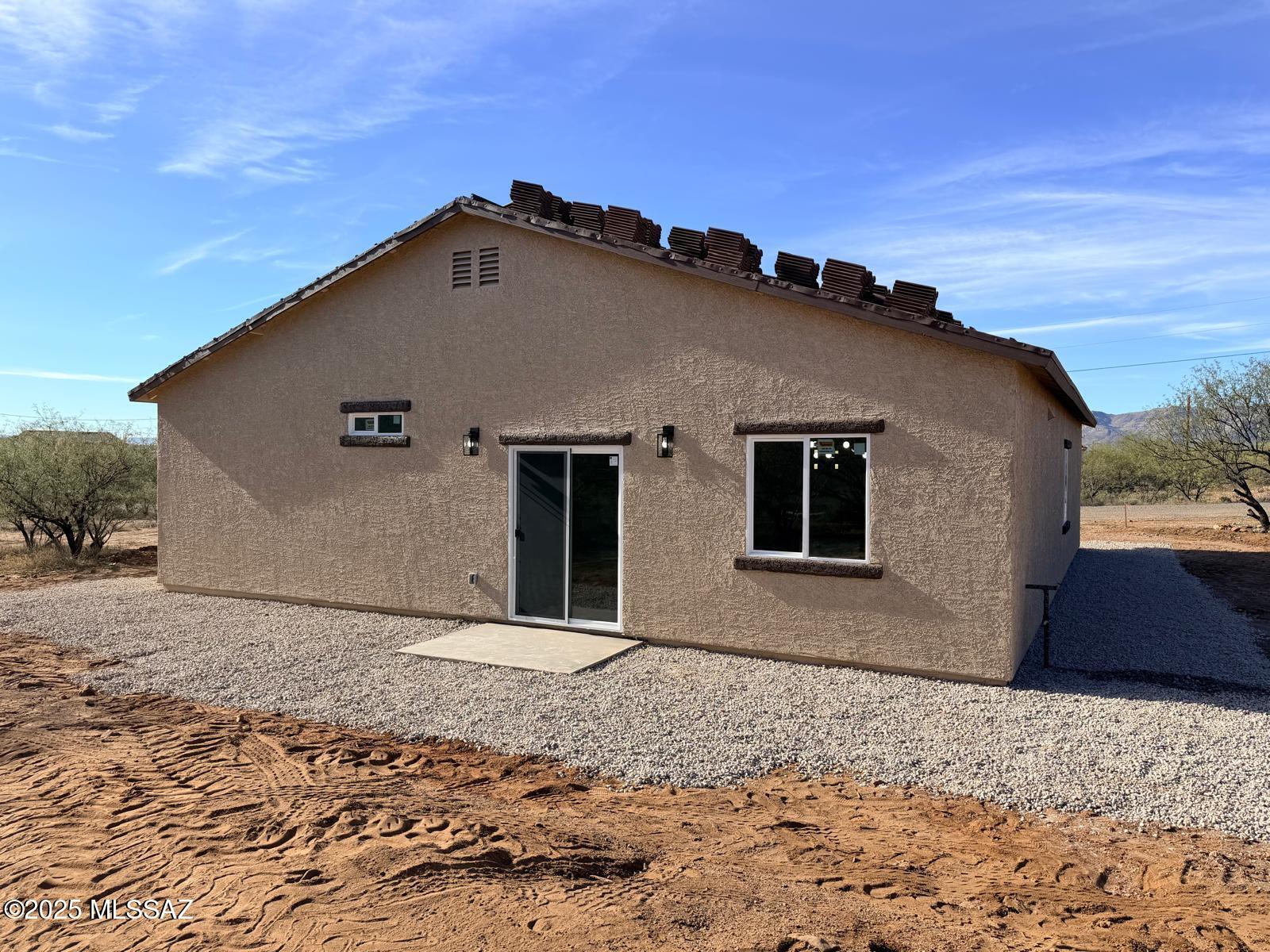1851 Tijuana Court Rio Rico, AZ 85648 - Photo 8 of 24 Gallery Image 8