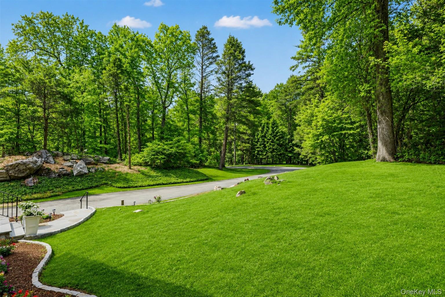 28 Valley View Road Chappaqua, NY 10514 - Photo 41 of 43