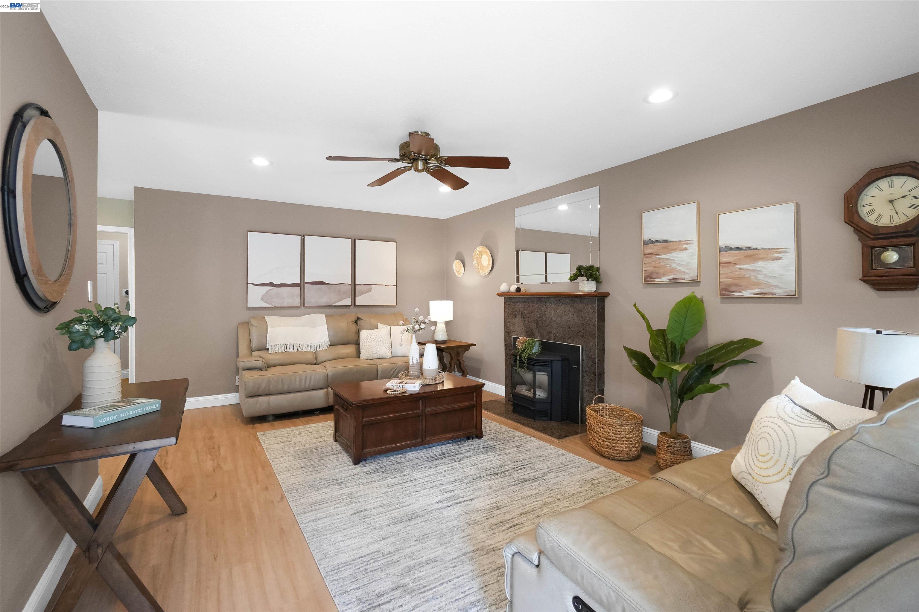 22643 Valley View Drive Hayward, CA 94541 - Photo 5 of 48