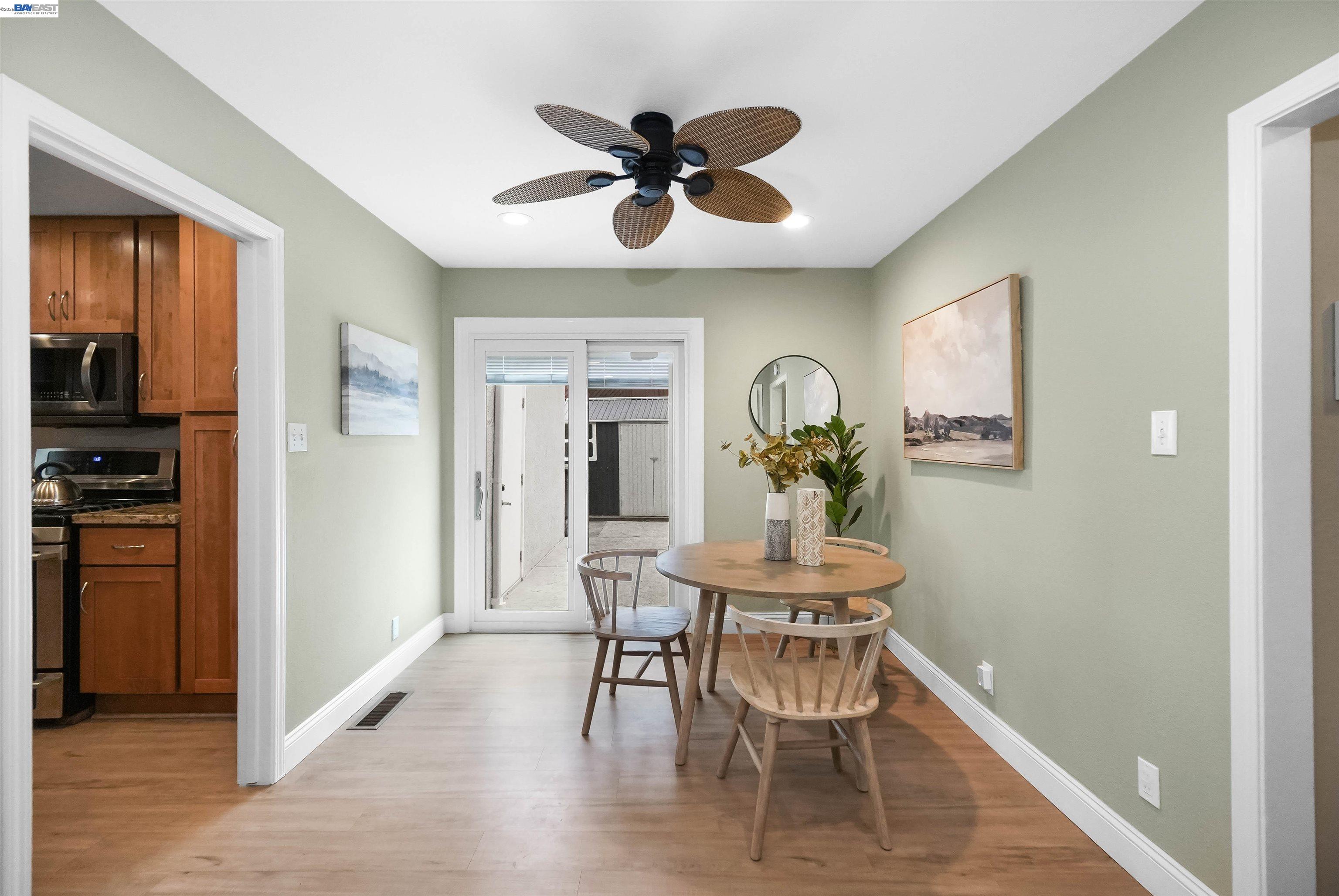 22643 Valley View Drive Hayward, CA 94541 - Photo 10 of 48