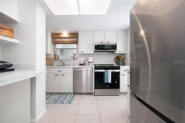 $265,000 | 3252 Westford Lane, Unit 122, Sarasota, FL 34231