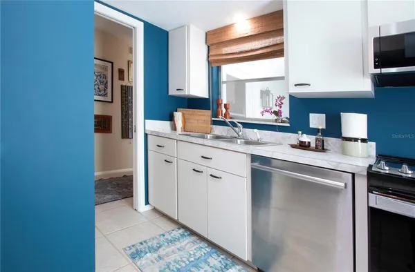 $265,000 | 3252 Westford Lane, Unit 122, Sarasota, FL 34231