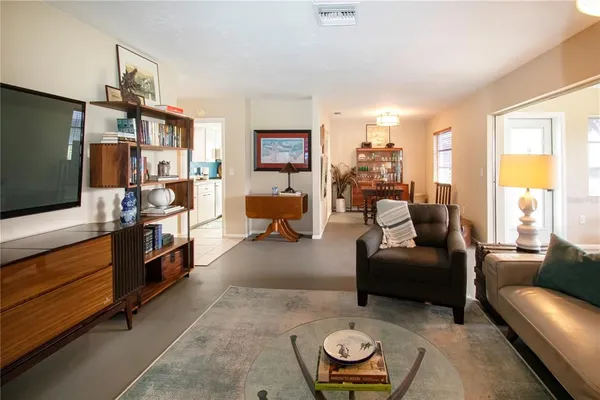 $265,000 | 3252 Westford Lane, Unit 122, Sarasota, FL 34231