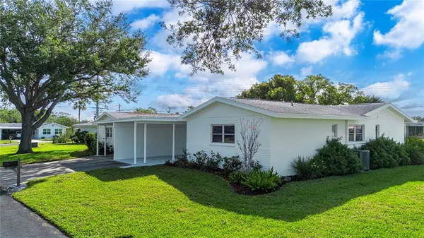 $265,000 | 3252 Westford Lane, Unit 122, Sarasota, FL 34231