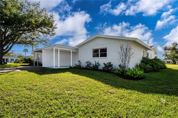 $265,000 | 3252 Westford Lane, Unit 122, Sarasota, FL 34231