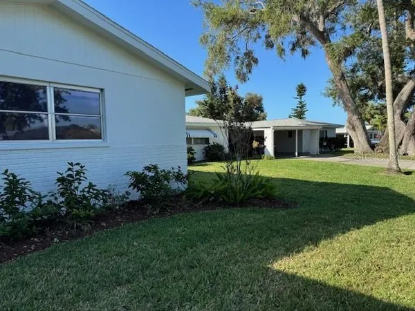 $265,000 | 3252 Westford Lane, Unit 122, Sarasota, FL 34231