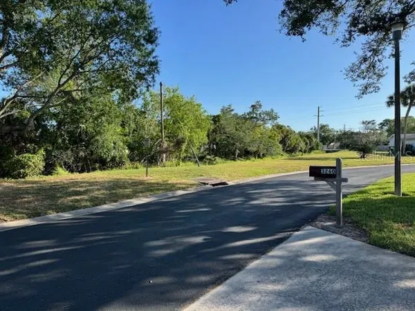 $265,000 | 3252 Westford Lane, Unit 122, Sarasota, FL 34231