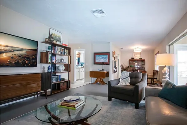 $265,000 | 3252 Westford Lane, Unit 122, Sarasota, FL 34231