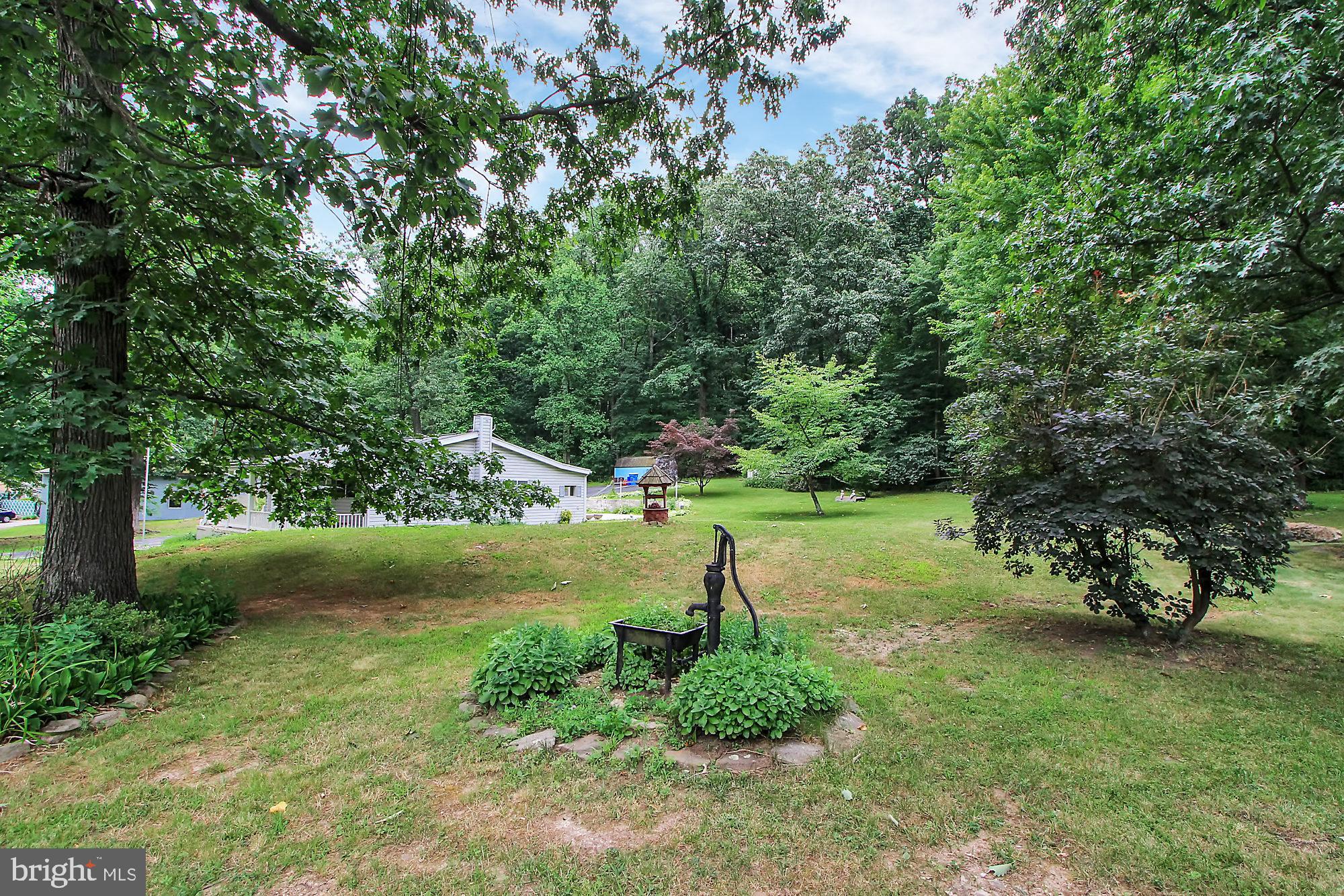 1209 Jackson Square Road Spring Grove, PA 17362 - Photo 7 of 7