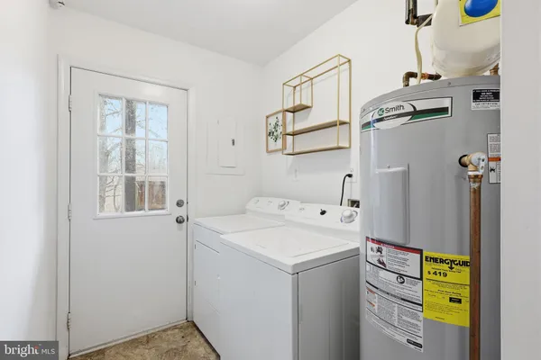 $449,900 | 13707 Autumn Vale Court, Unit 29E, Chantilly, VA 20151