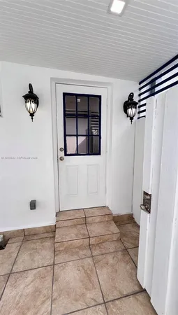 $1,650 | 14652 Southwest 114th Terrace, Unit A, Miami, FL 33186