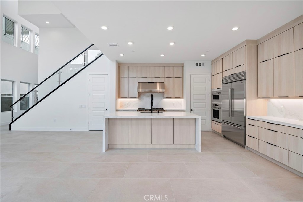 128 Creation Irvine, CA 92618 - Photo 2 of 46