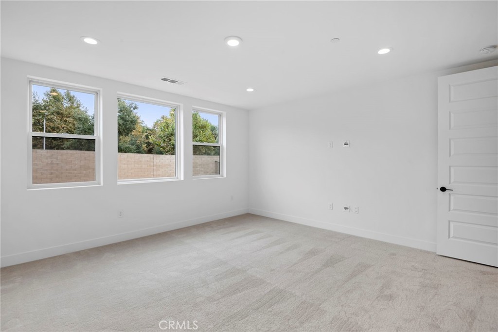 128 Creation Irvine, CA 92618 - Photo 27 of 46