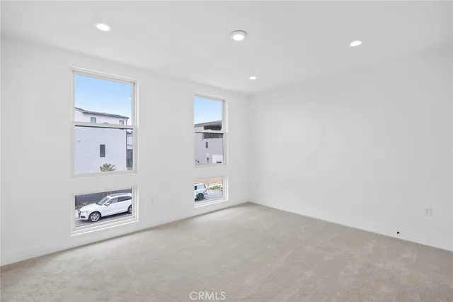 $9,000 | 128 Creation, Irvine, CA 92618