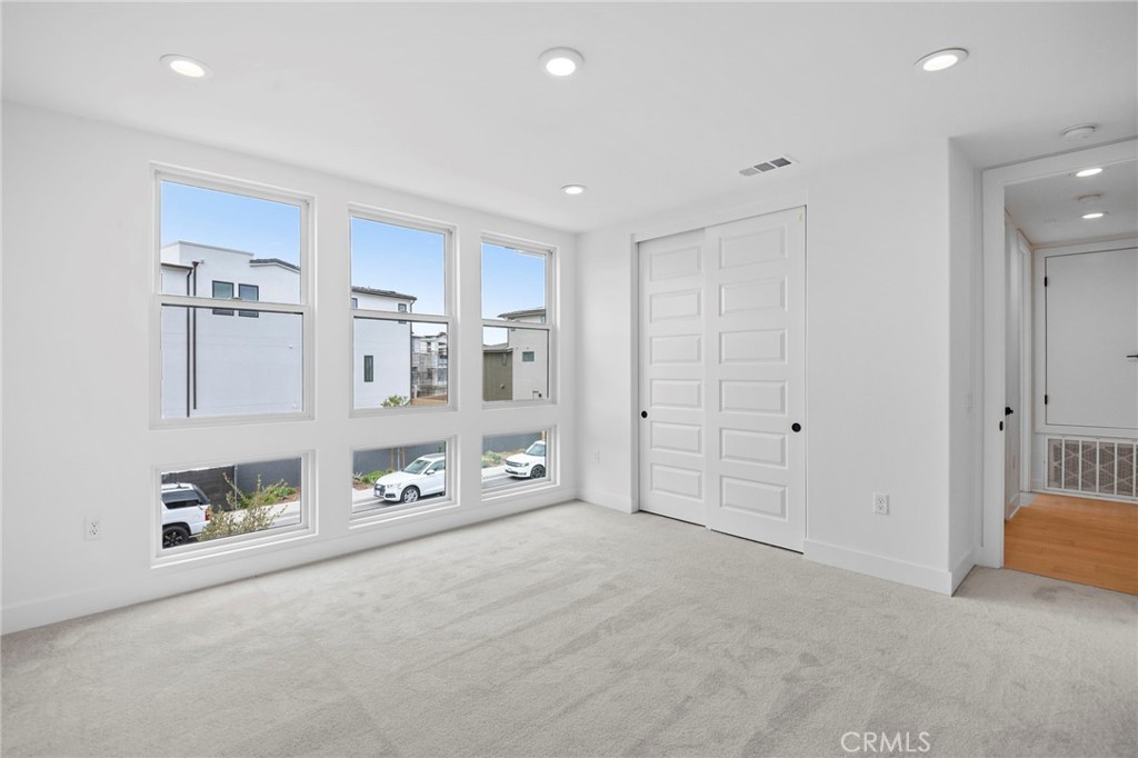 128 Creation Irvine, CA 92618 - Photo 41 of 46