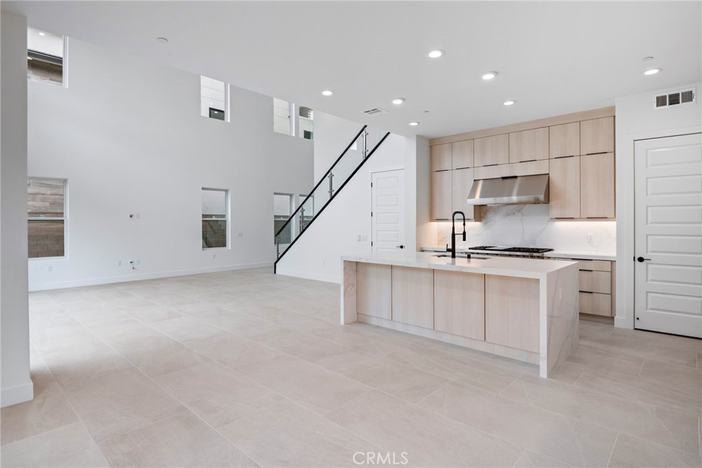 128 Creation Irvine, CA 92618 - Photo 7 of 46