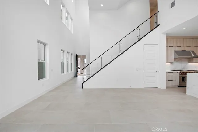 $9,000 | 128 Creation, Irvine, CA 92618