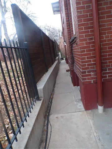 $945 | 644 North Marion Street, Denver, CO 80218