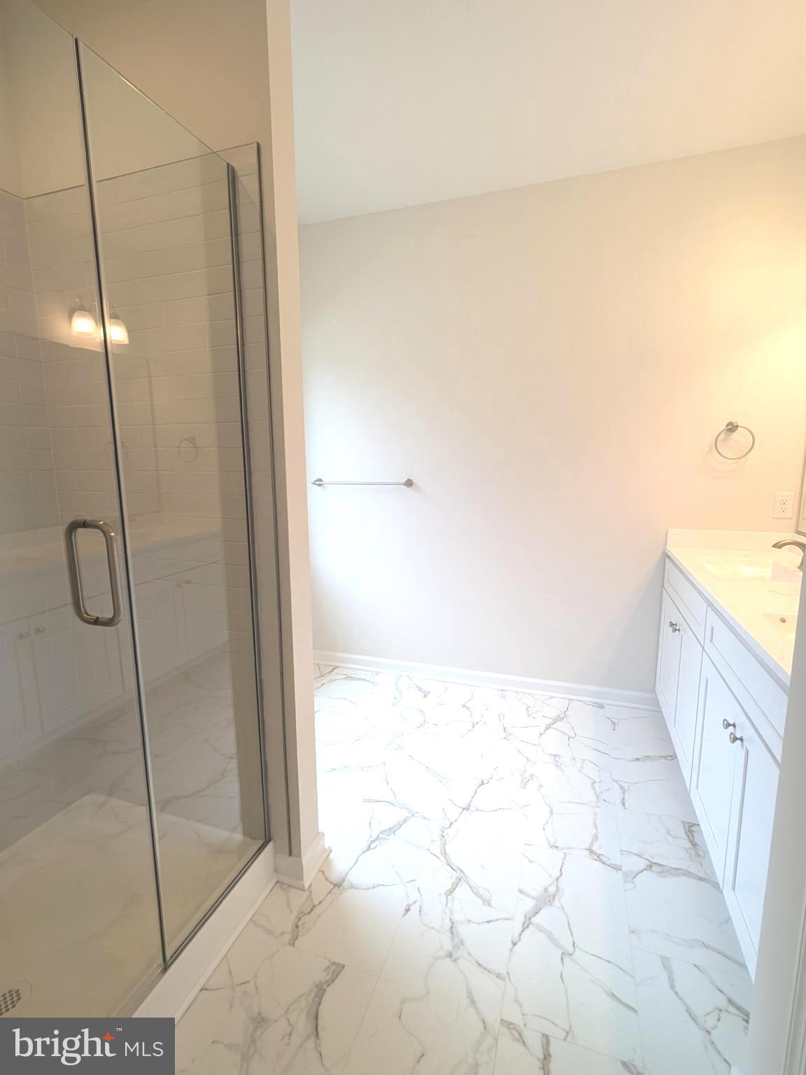127 Long Point Road Stevensville, MD 21666 - Photo 7 of 14 Master bath