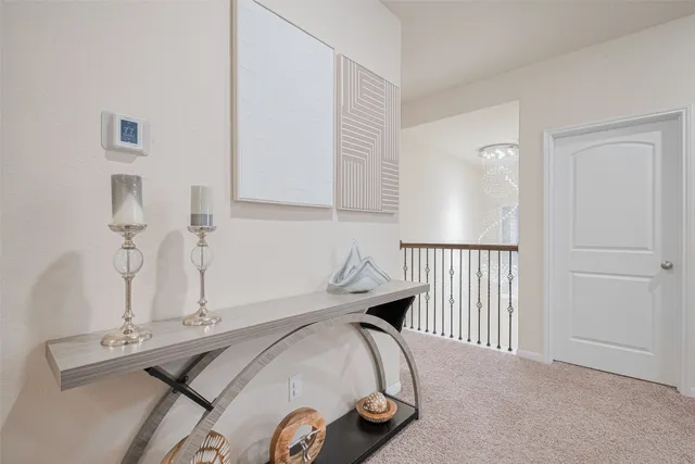 a view of a house with backyard and garden