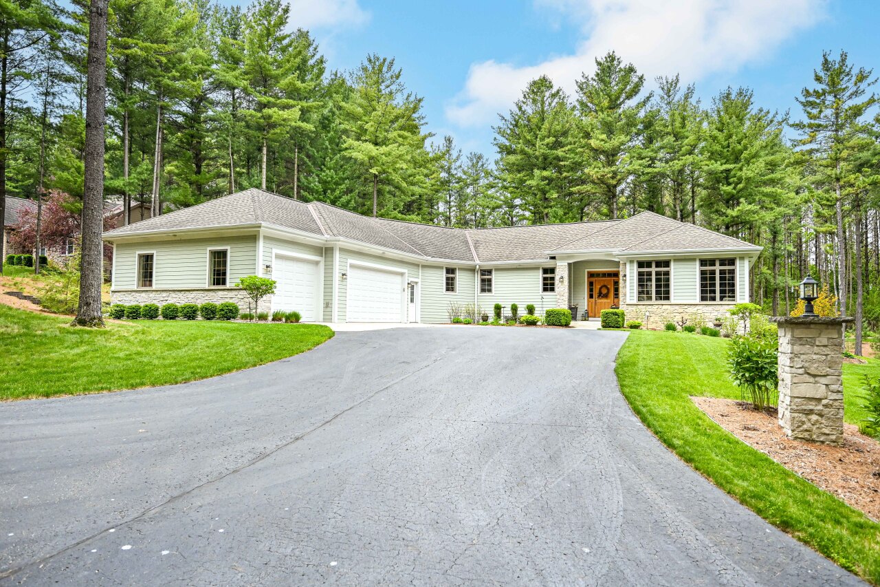 7855 Indian Lore Road, Unit 4 Farmington, WI 53090 - Photo 1 of 1 Gorgeous Upgraded Ranch Home