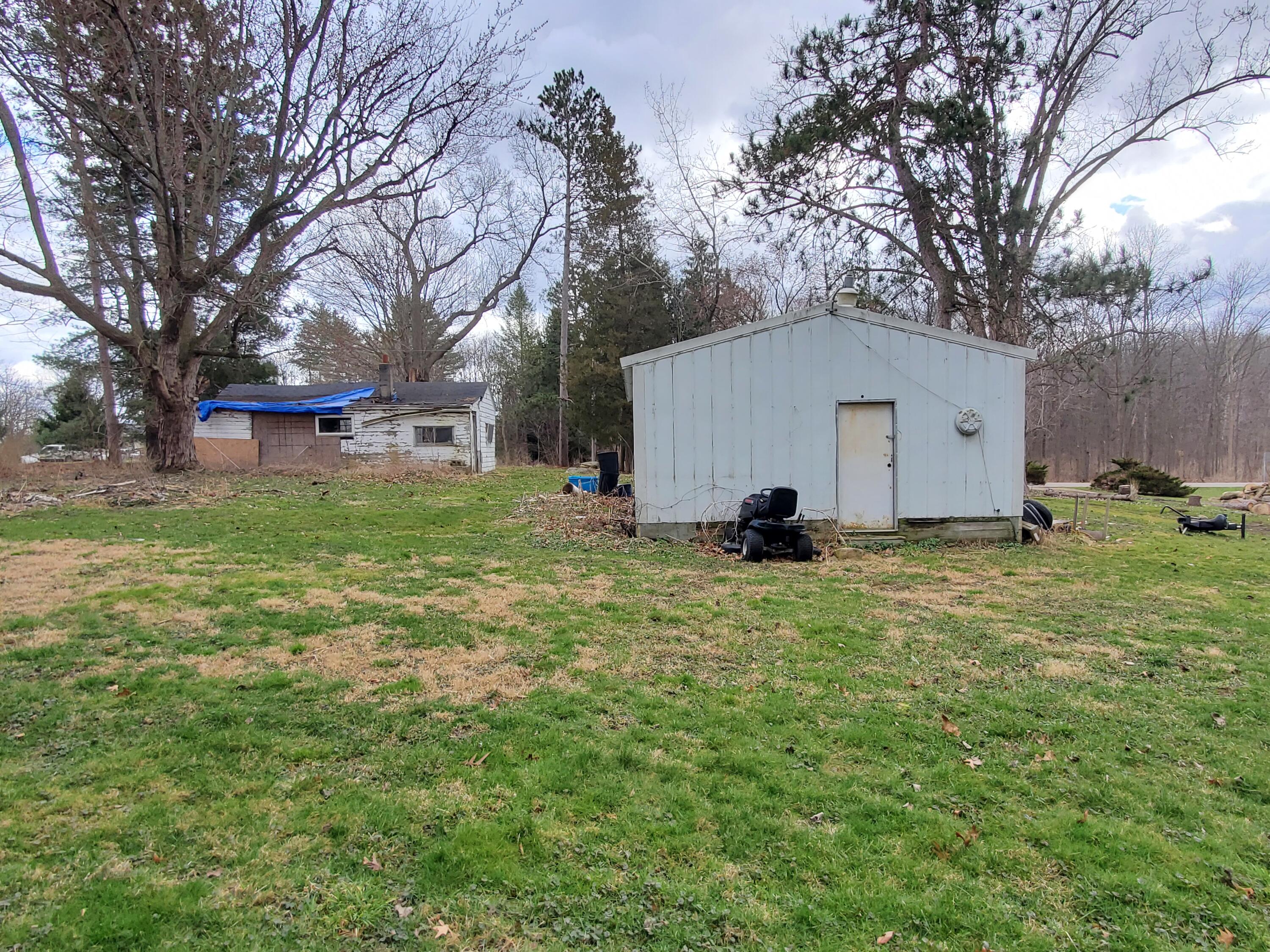 8602 Lansing Avenue Rives Junction, MI 49277 - Photo 19 of 24 20220408_171806