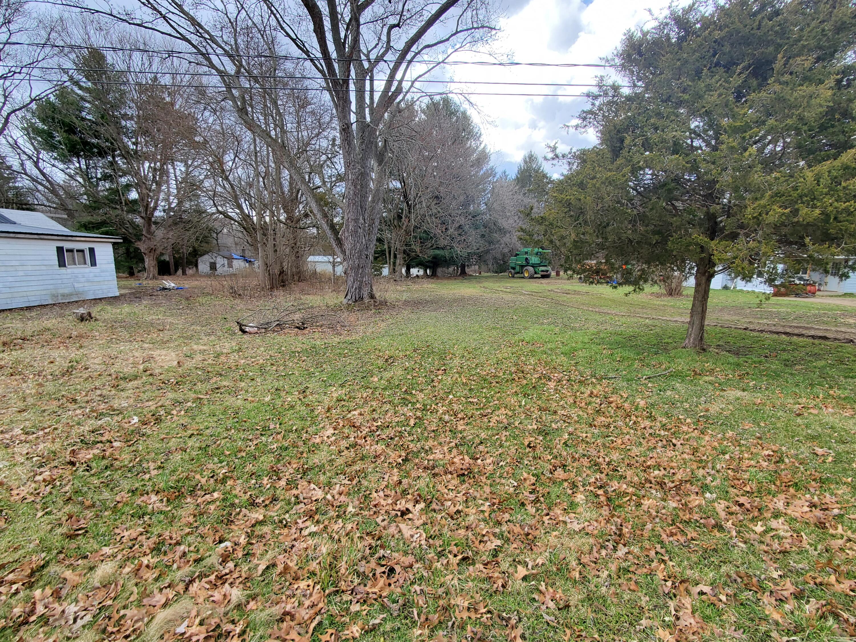 8602 Lansing Avenue Rives Junction, MI 49277 - Photo 24 of 24 20220408_172425
