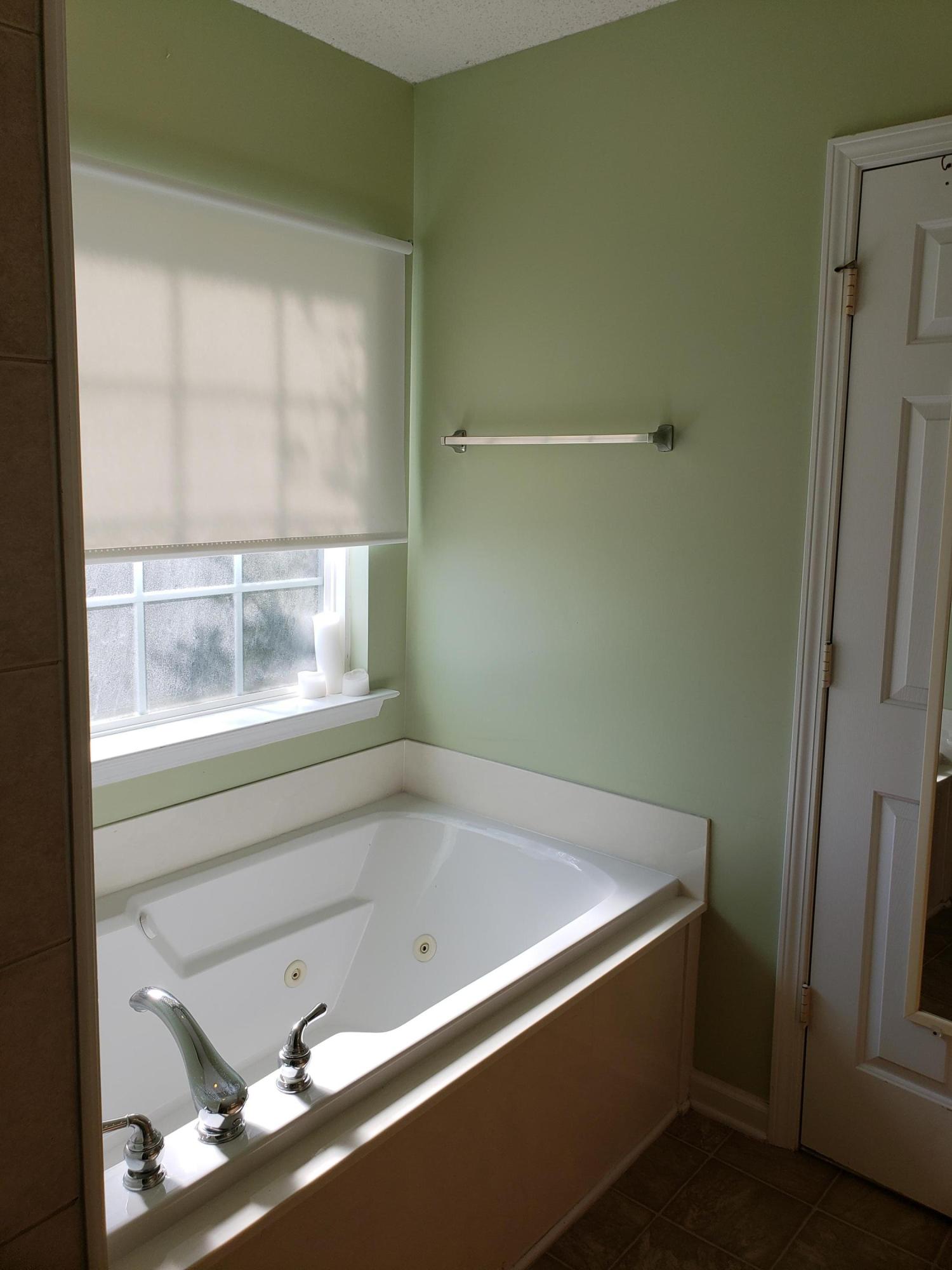 280 Westbrooke Road Summerville, SC 29486 - Photo 12 of 17 20190126_141955