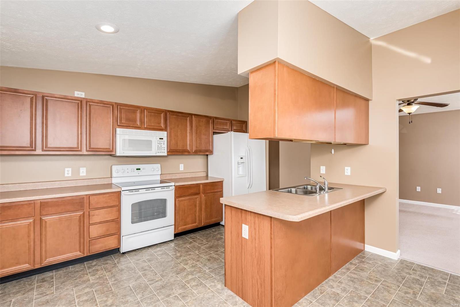 9744 Greenridge Heights Road Fairview Heights, IL 62208 - Photo 17 of 35 Gallery Image 17