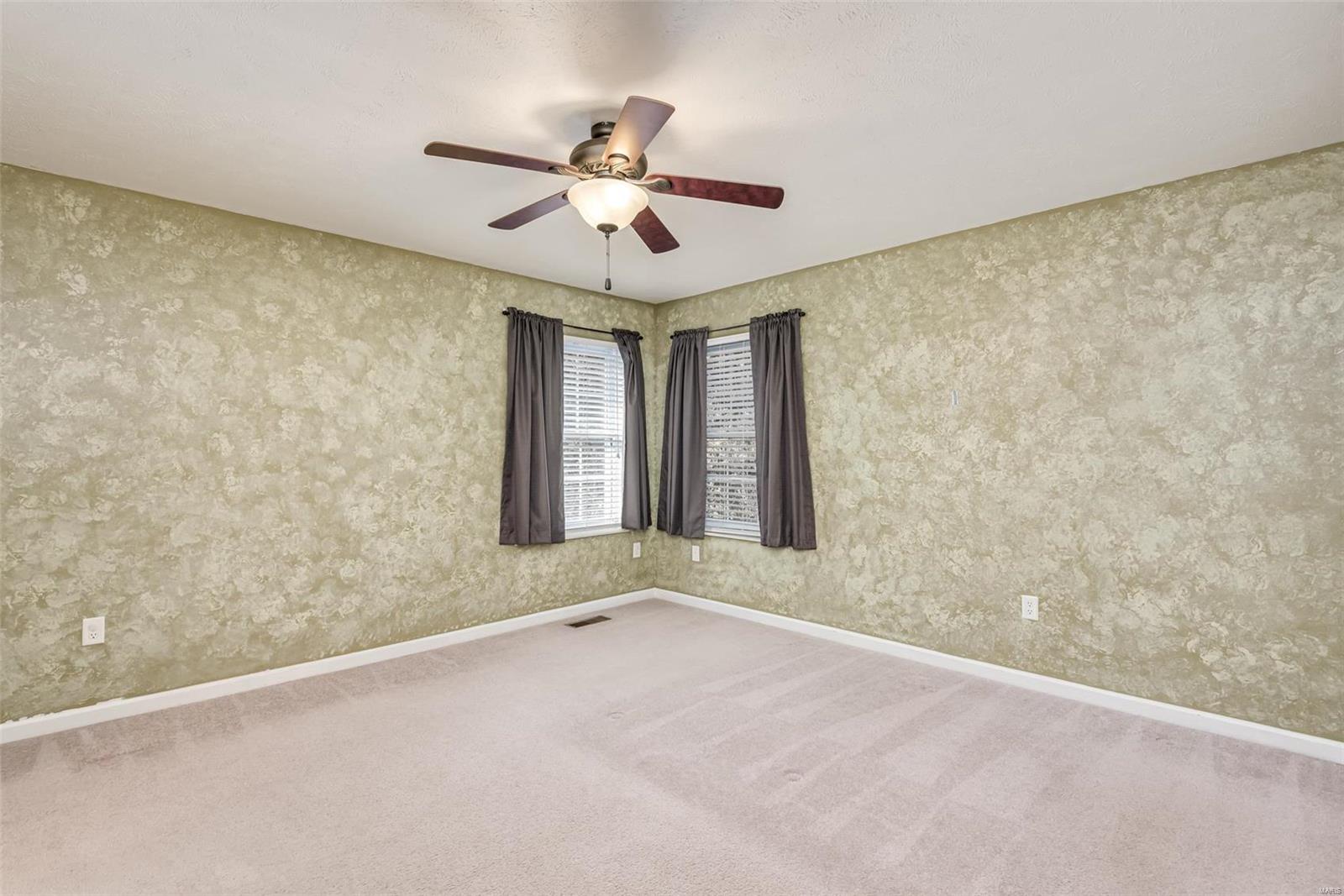 9744 Greenridge Heights Road Fairview Heights, IL 62208 - Photo 20 of 35 Gallery Image 20
