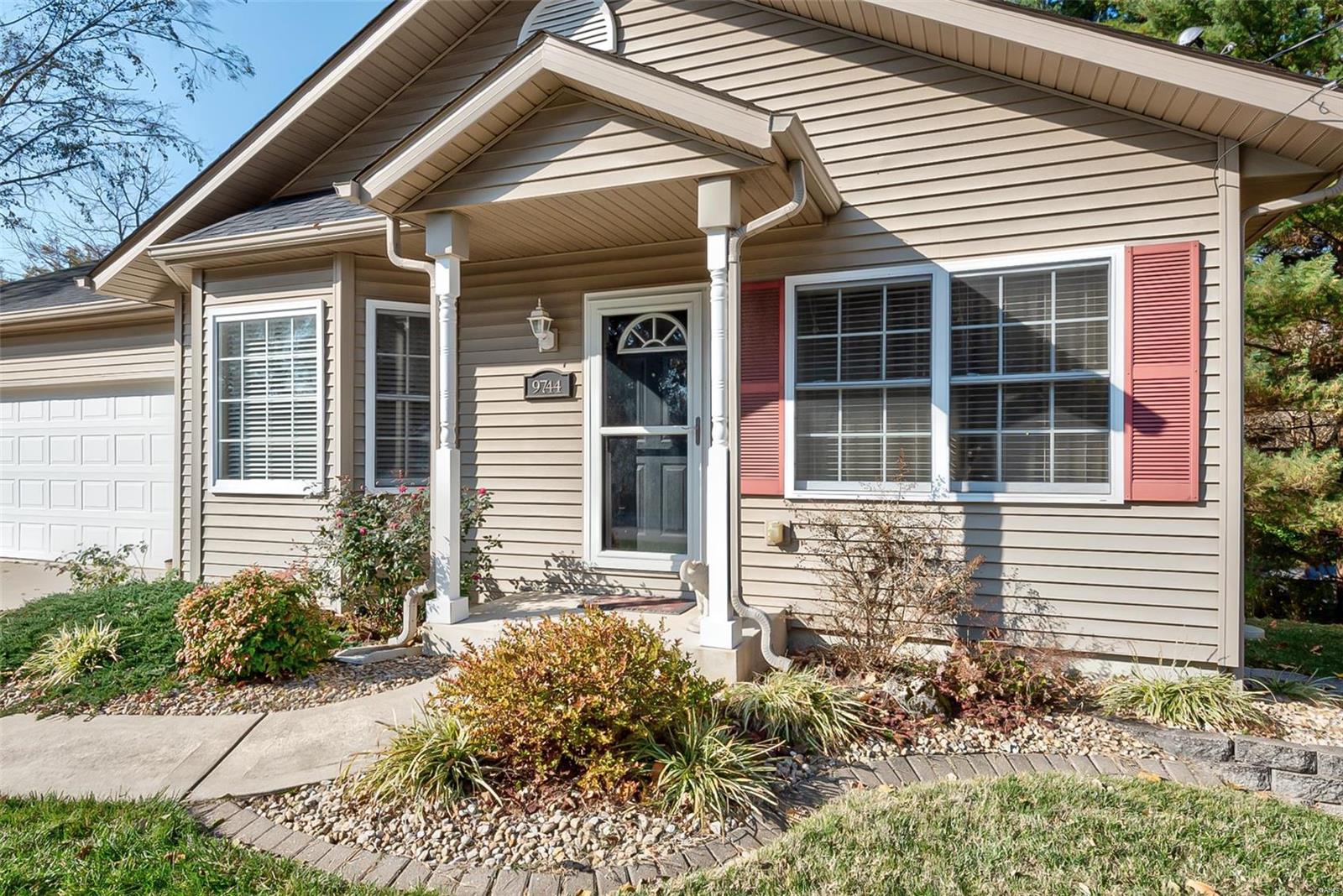 9744 Greenridge Heights Road Fairview Heights, IL 62208 - Photo 3 of 35 Gallery Image 3