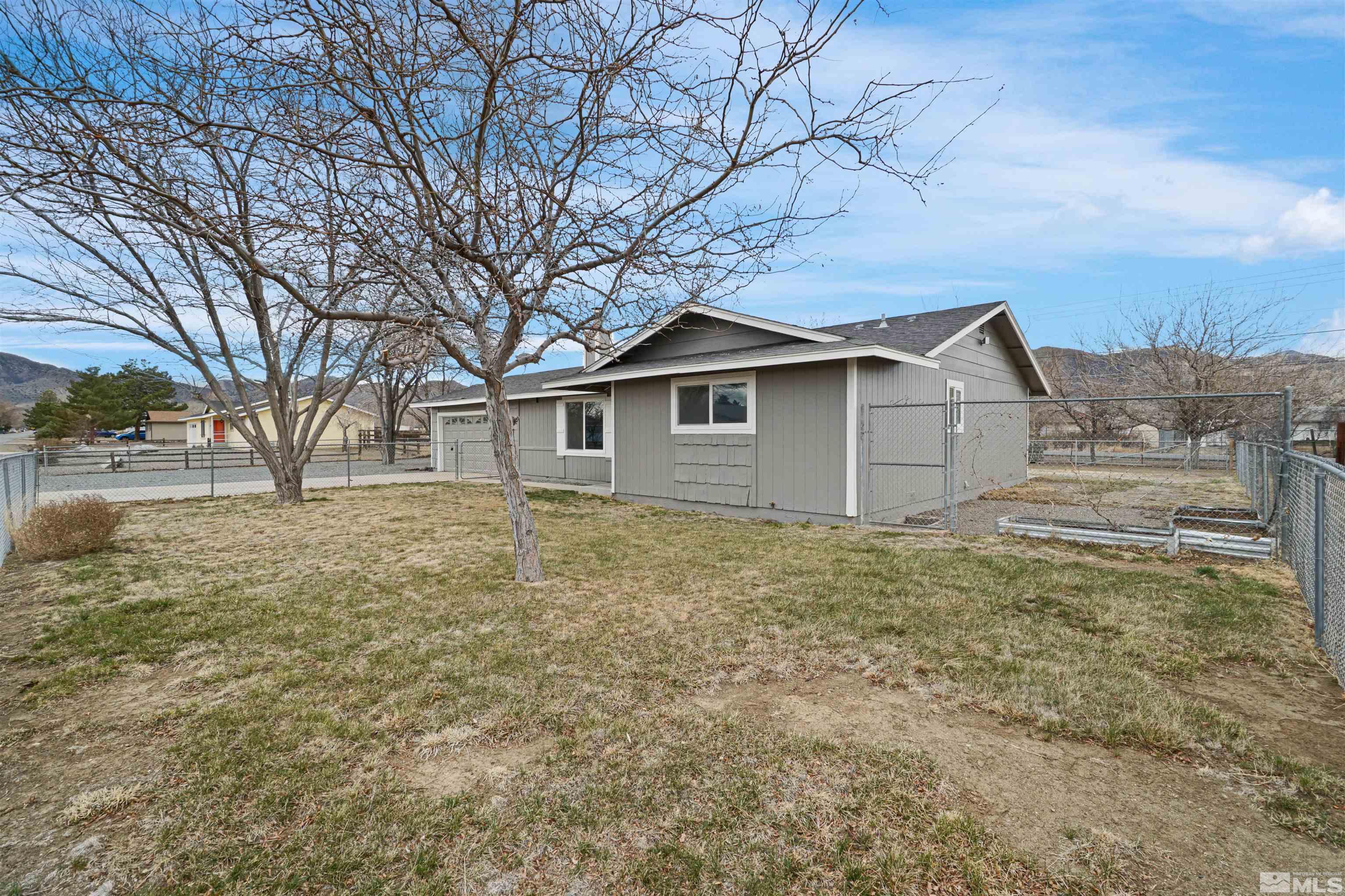 179 Roughing It Road Dayton, NV 89403 - Photo 4 of 27 Photo 4