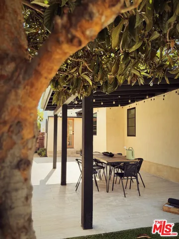 $14,500 | 14537 Hesby Street, Sherman Oaks, CA 91403