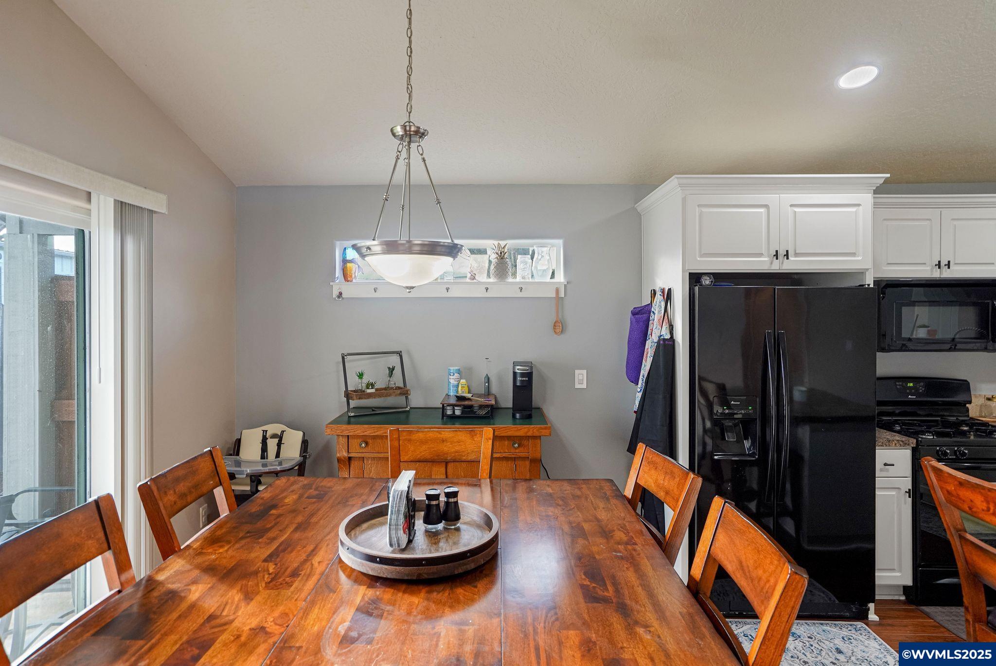 1503 Southeast Jonathan Avenue Dallas, OR 97338 - Photo 16 of 39