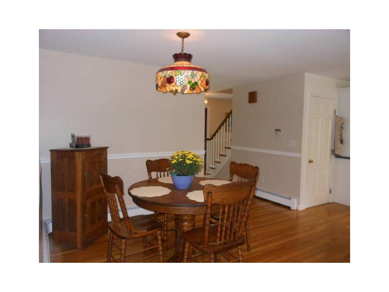 115 Taylor Road Portsmouth, RI 02871 - Photo 4 of 25 Dining Area. Perfect spot for a kitchen table - enjoy many family dinners here!