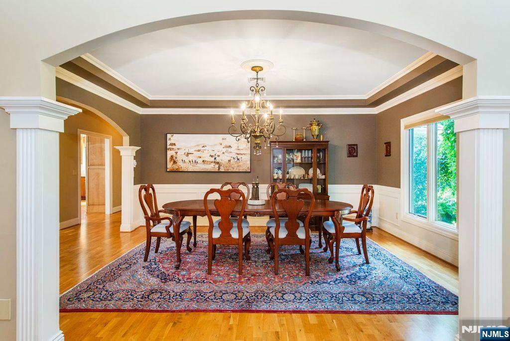 2 Goldfinch Butler, NJ 07405 - Photo 10 of 50 Gallery Image 10