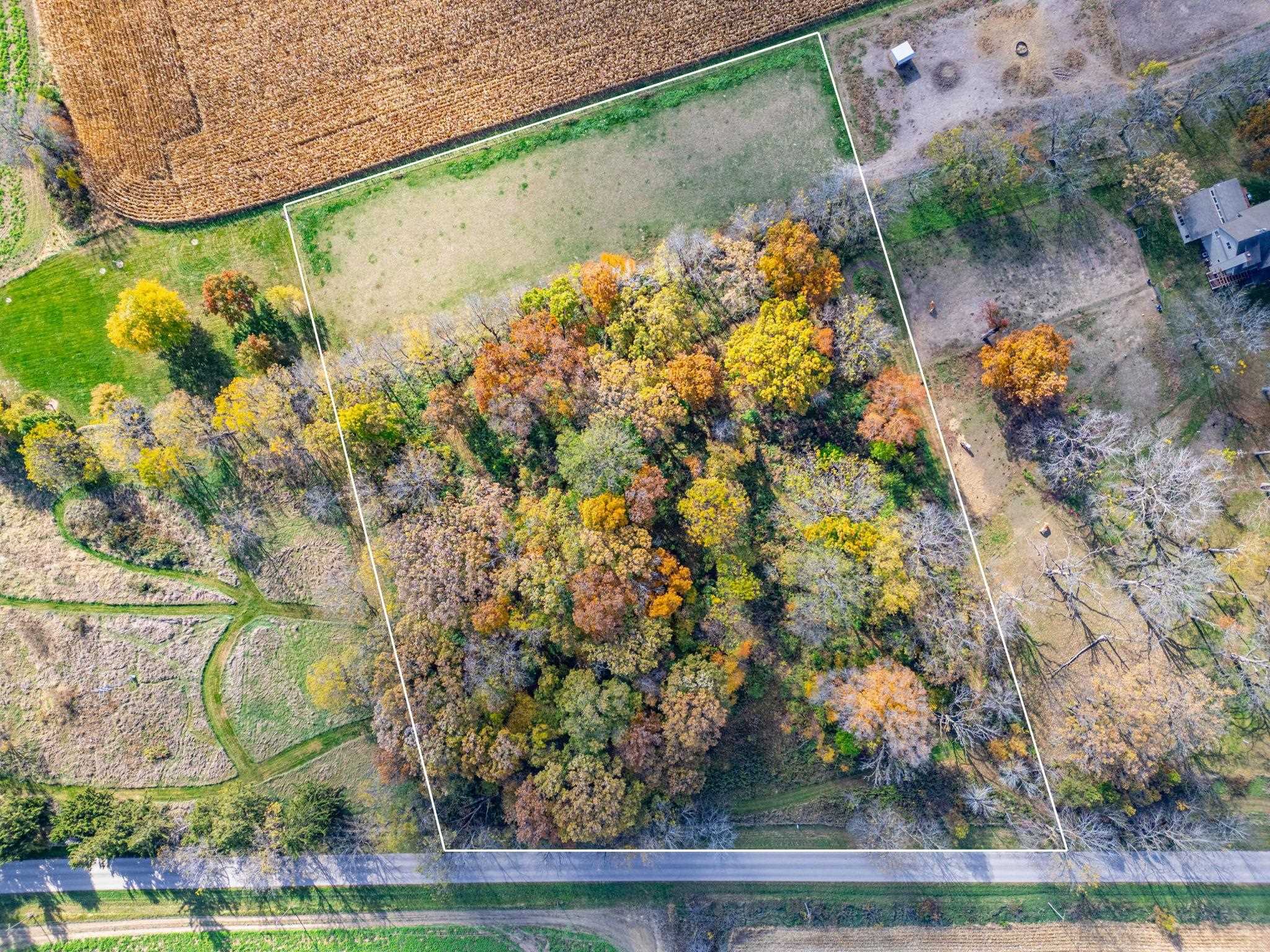 Xxx North Boone School Road Poplar Grove, IL 61065 - Photo 5 of 20 an aerial view of a residential houses with outdoor space