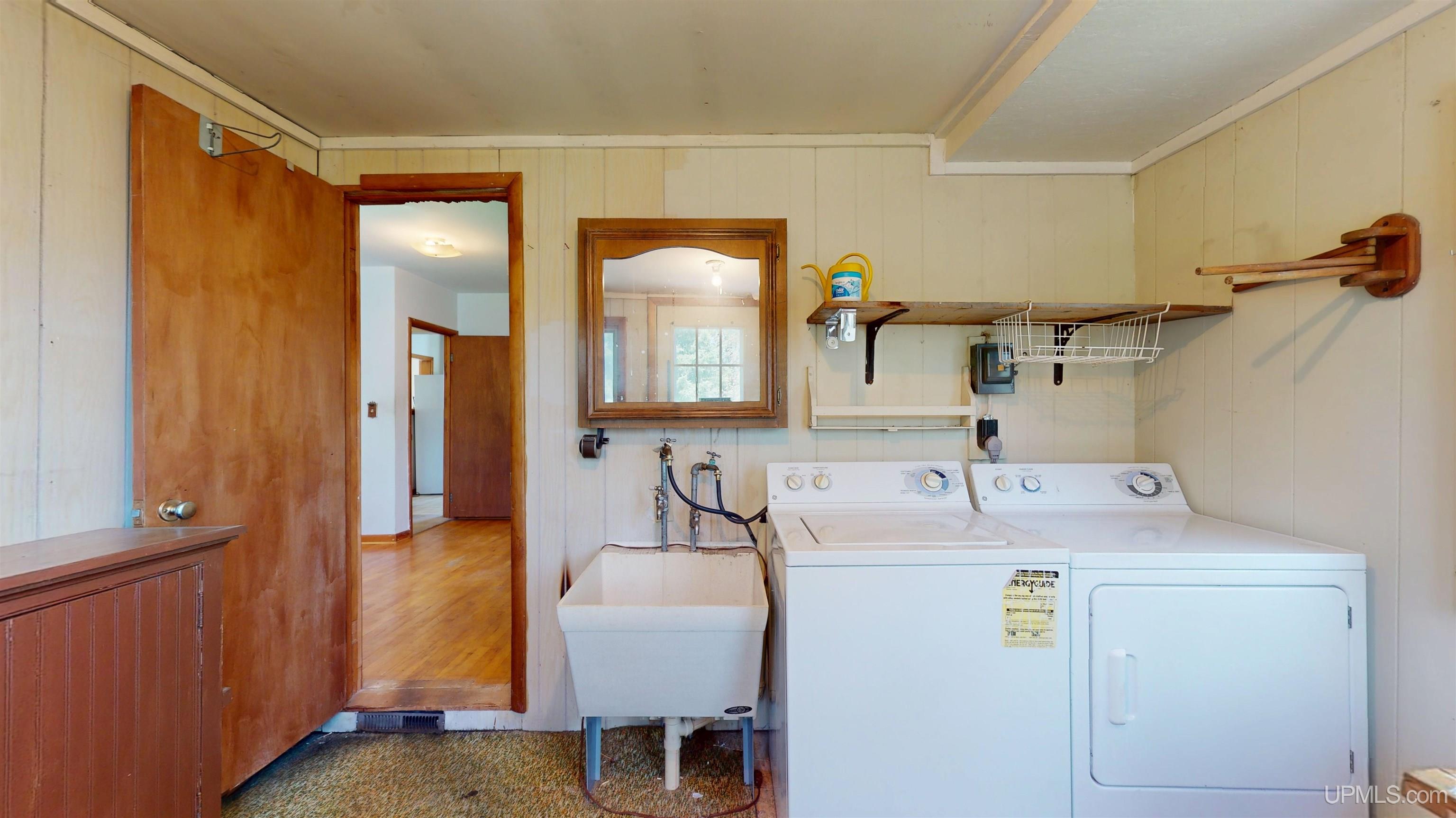 80 3rd Street South Range, MI 49963 - Photo 15 of 33